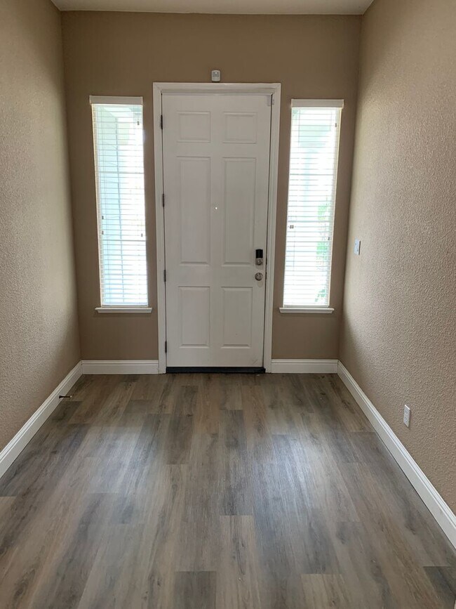1412 Charisma Way Brentwood, CA 94513 photo 3