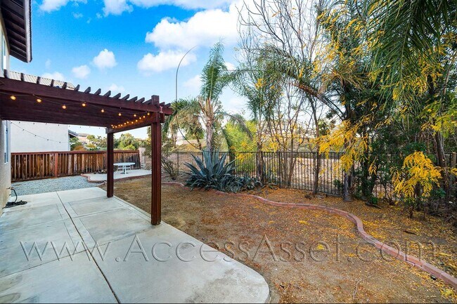 39682 Avenida Miguel Oeste Murrieta, CA 92563 photo 3