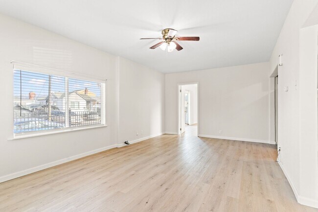 1900 103rd Ave Oakland, CA 94603 photo 2