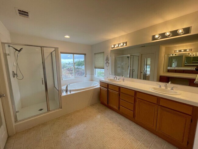 27413 Yellowwood Way Murrieta, CA 92562 photo 2