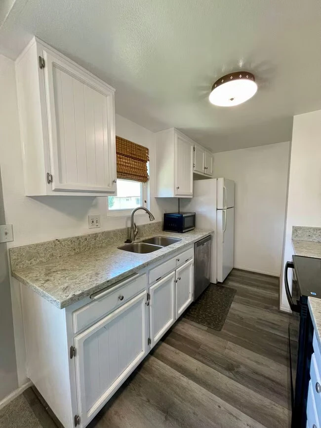 9858 Mission Vega Rd Santee, CA 92071 photo 5