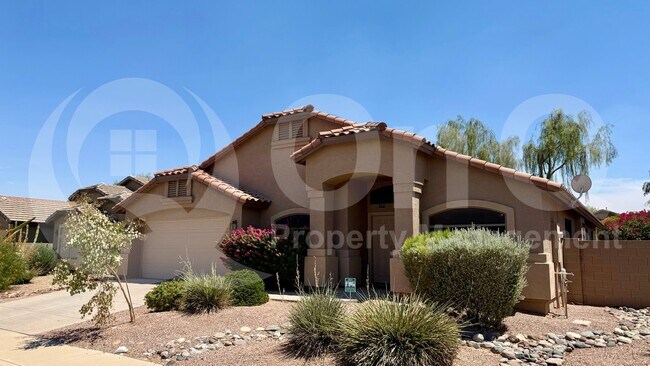 42259 W Chisholm Dr Maricopa, AZ 85138 photo 2