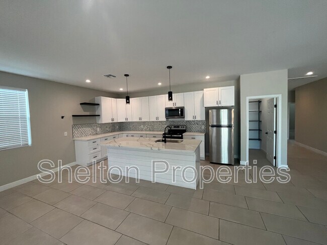 120 S 91st Dr Tolleson, AZ 85353 photo 4