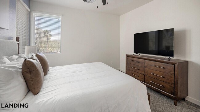 10000 W Missouri Ave Glendale, AZ 85307 photo 5
