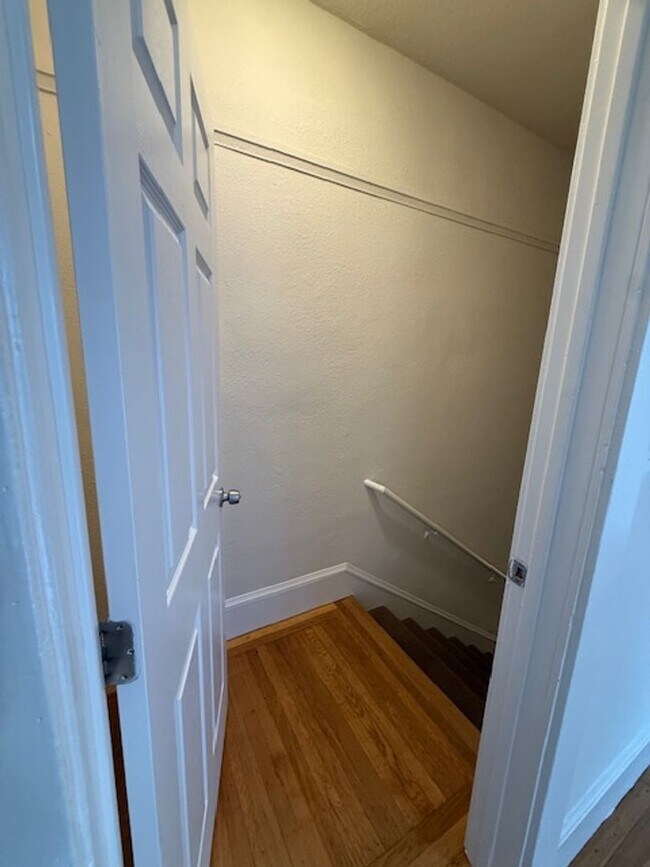 1401-1407 Bissell Ave Richmond, CA 94801 photo 3