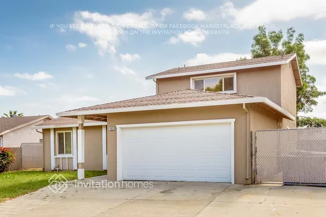 2823 Seville Cir photo 3