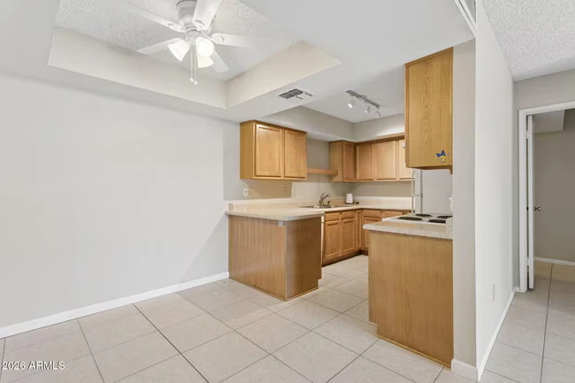 4444 E Paradise Village Pkwy N Phoenix, AZ 85032 photo 2