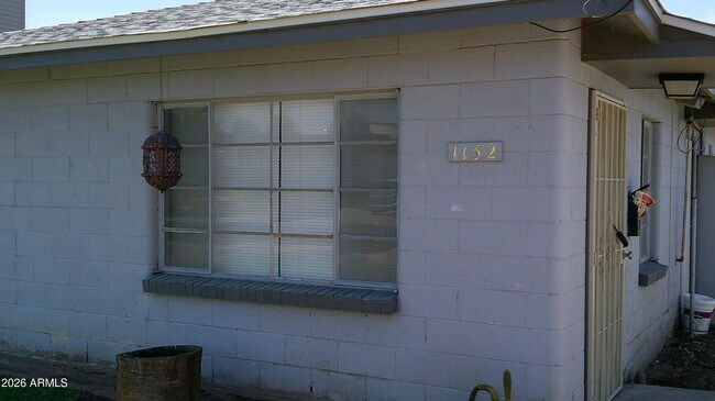1134 S Roosevelt St Tempe, AZ 85281 photo 2