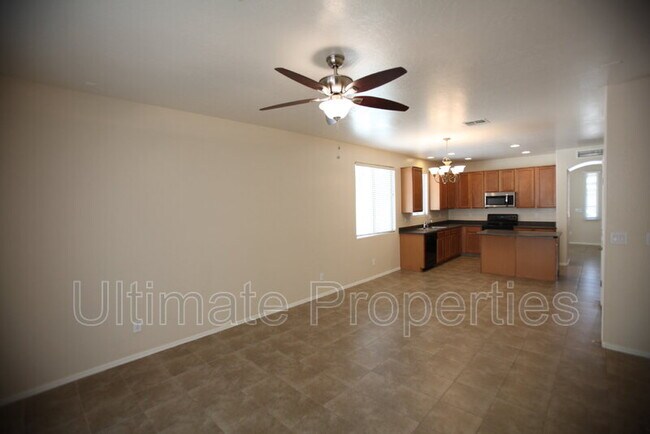 2230 W Oyer Ln Phoenix, AZ 85085 photo 5