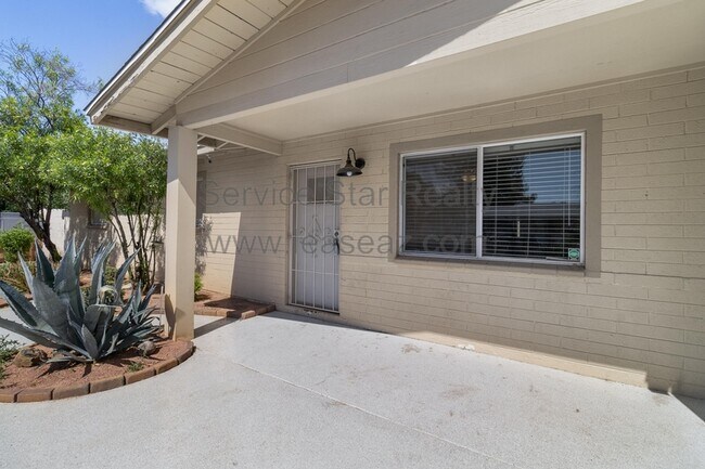7137 N 33rd Ave Phoenix, AZ 85051 photo 3