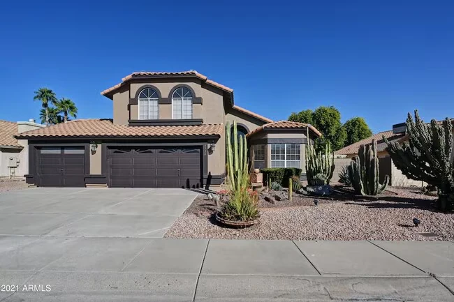5730 E Gelding Dr Scottsdale, AZ 85254 photo 2