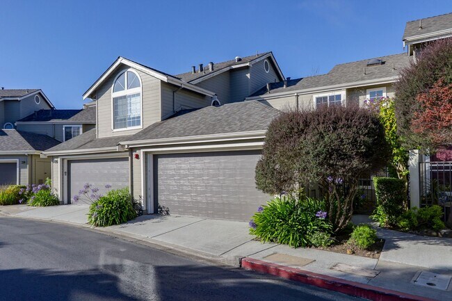 216 Greenview Dr Daly City, CA 94014 photo 5