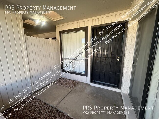 195 N Cottonwood St Chandler, AZ 85225 photo 3