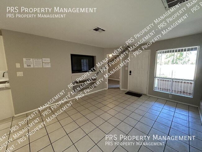 195 N Cottonwood St Chandler, AZ 85225 photo 5