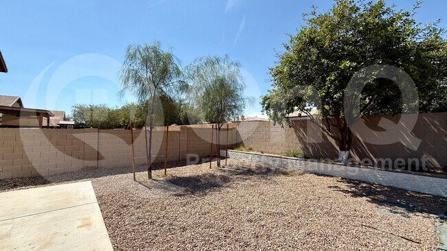 3890 E Juanita Ave Gilbert, AZ 85234 photo 2