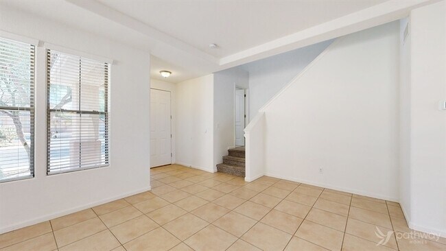 2141 N 135th Dr Goodyear, AZ 85395 photo 4