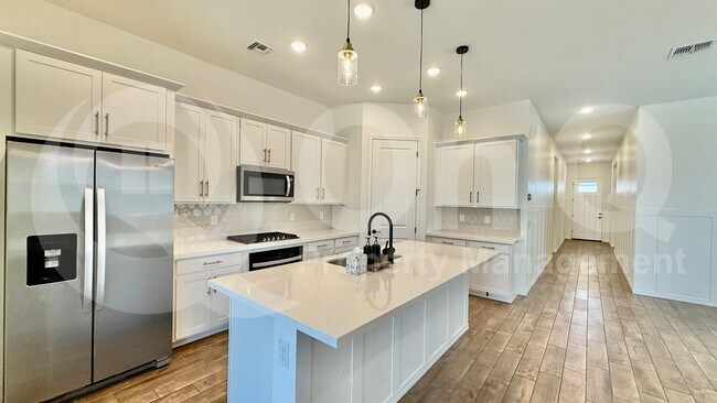 4437 Mountain Laural Dr San Tan Valley, AZ 85144 photo 4