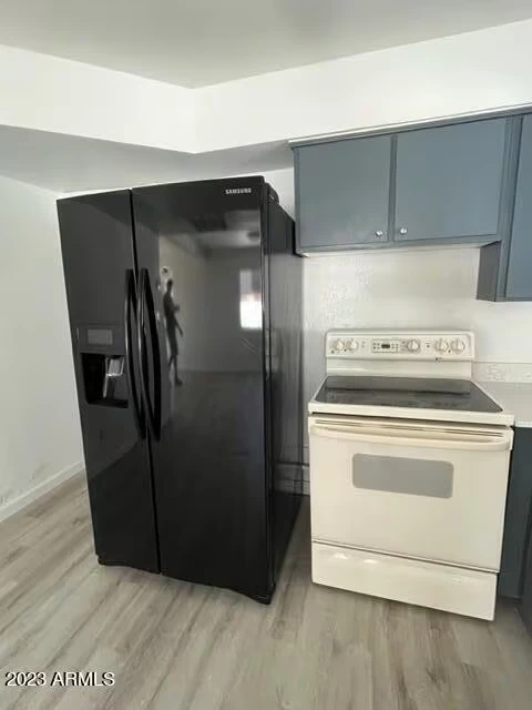 812 S Greenleaf Ln Avondale, AZ 85323 photo 3