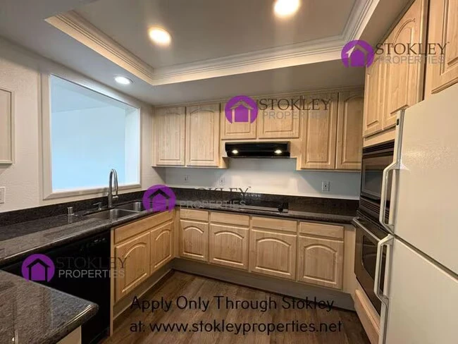 1317 Canyonwood Ct photo 5