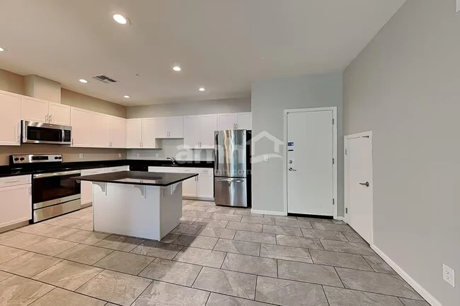 20785 W Thomas Rd Buckeye, AZ 85396 photo 4