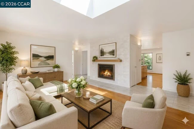 2091 Ascot Dr Moraga, CA 94556