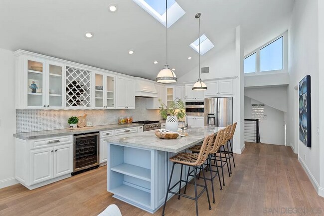 13664 Mar Scenic Dr Del Mar, CA 92014 photo 4