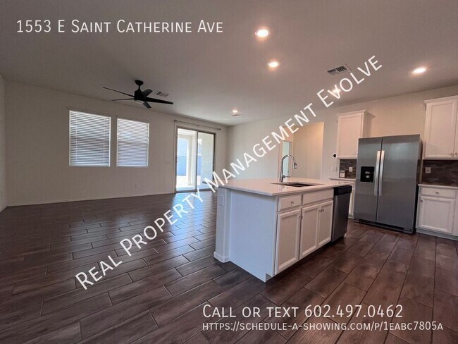 1553 E Saint Catherine Ave Phoenix, AZ 85042 photo 3