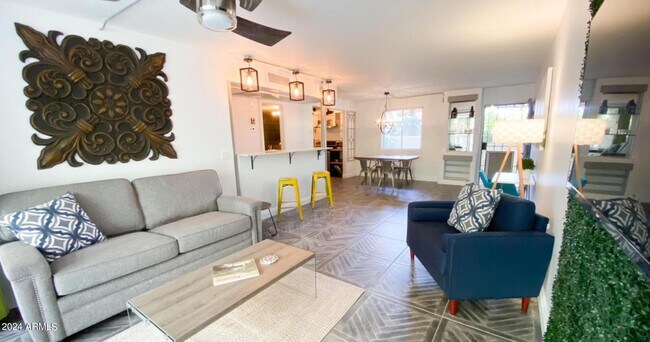 7625 E Camelback Rd Scottsdale, AZ 85251 photo 5