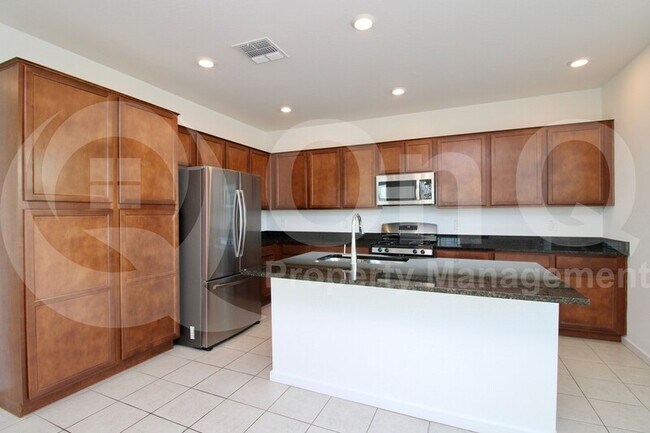 4844 S Ferric Mesa, AZ 85212 photo 2