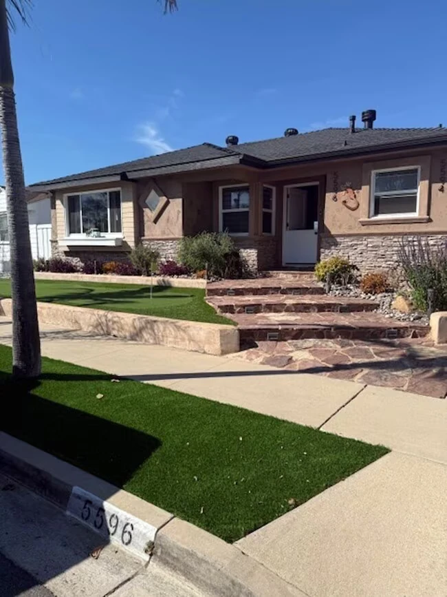 5596 Gala Ave San Diego, CA 92120
