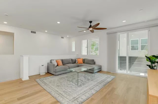 14419 Segal Wy San Diego, CA 92126 photo 4