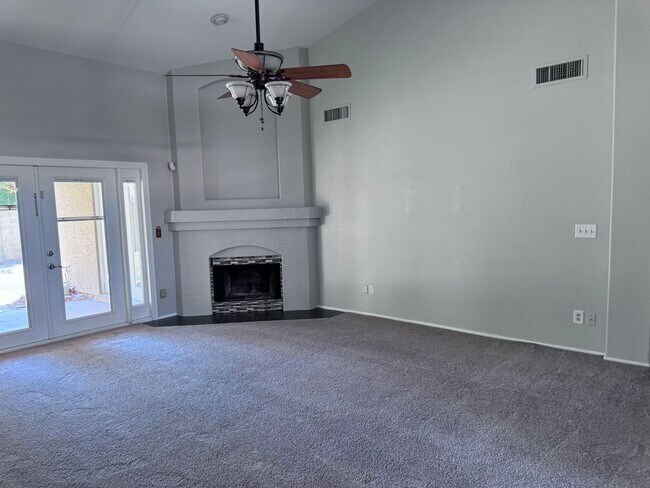 3643 W Shannon St Chandler, AZ 85226 photo 5