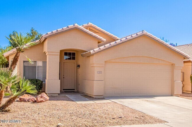 109 W Helena Dr Phoenix, AZ 85023 photo 5
