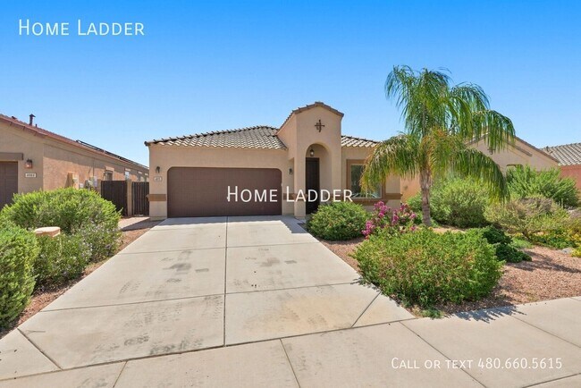 4971 E Sunstone Dr photo 2
