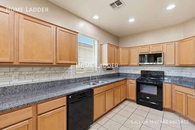 4971 E Sunstone Dr photo 5