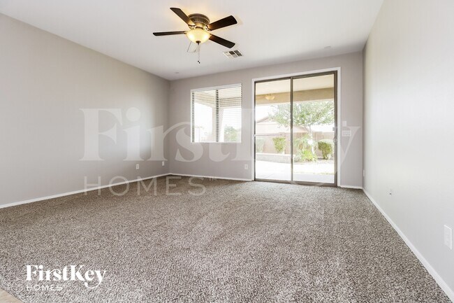 23781 W Hammond Ln Buckeye, AZ 85326 photo 3