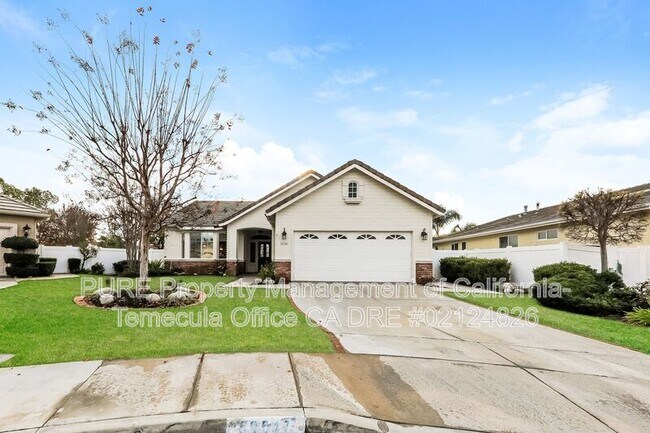 39547 Chappellet Cir Murrieta, CA 92563