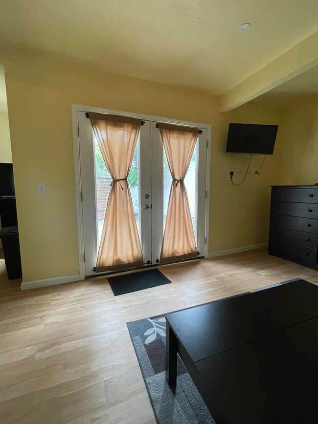 0BR/1BA Other on Sattler Dr · Concord photo 5
