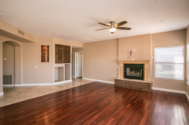 1944 E Saltsage Dr Phoenix, AZ 85048 photo 5
