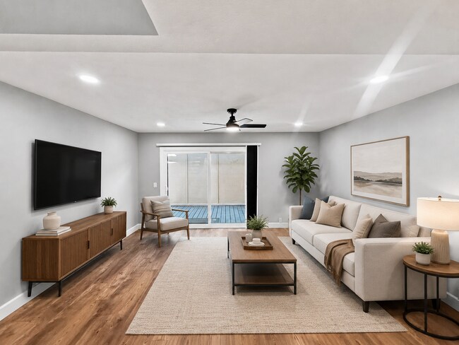 8443 Via Mallorca San Diego, CA 92037 photo 4