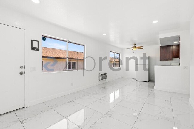 Unit 6 photo 5