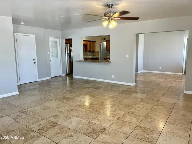 1041 W 18th St Tempe, AZ 85281 photo 4