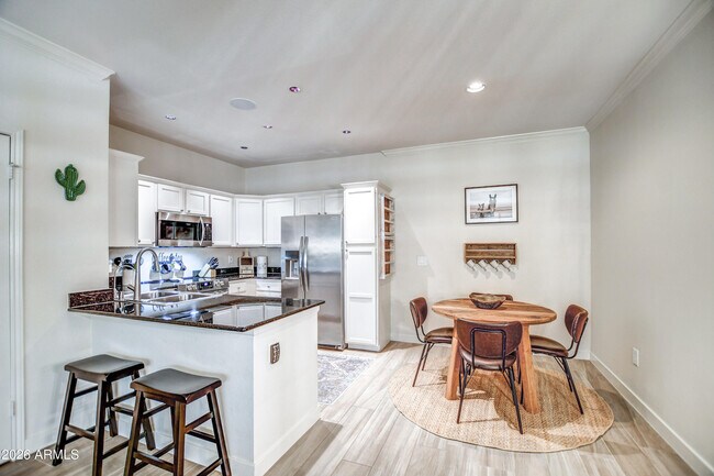 7009 E Acoma Dr Scottsdale, AZ 85254 photo 4