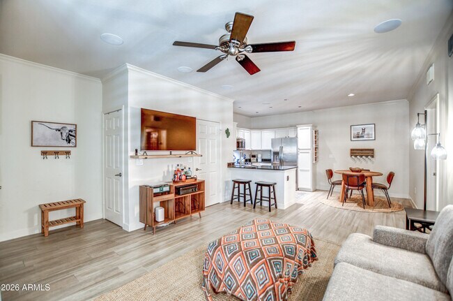 7009 E Acoma Dr Scottsdale, AZ 85254 photo 3