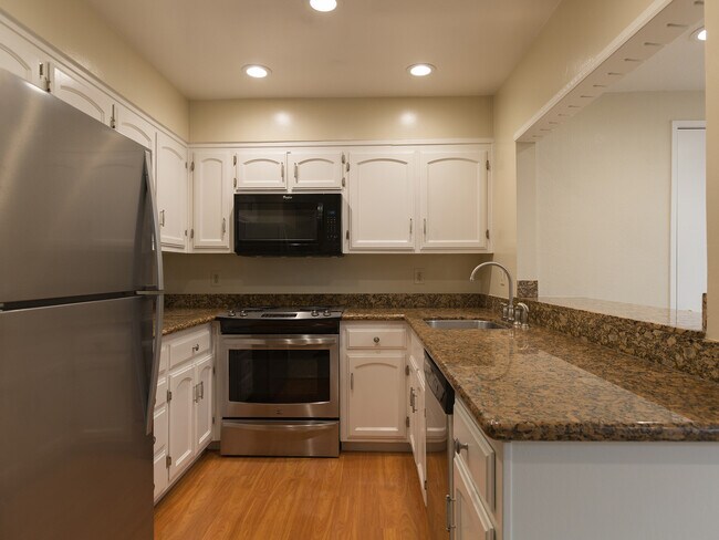 716 Garden Creek Pl Danville, CA 94526 photo 5