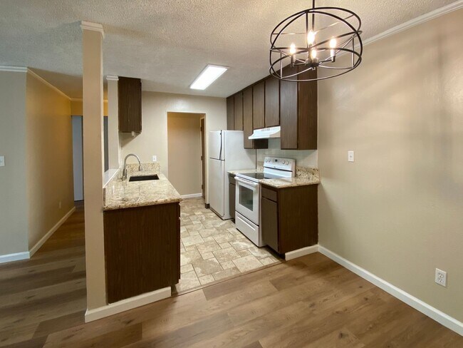 155 Pearl St Oakland, CA 94611 photo 3