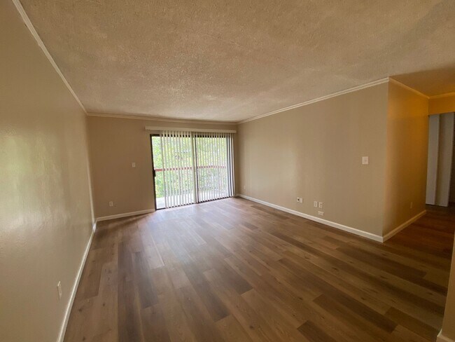 155 Pearl St Oakland, CA 94611 photo 4