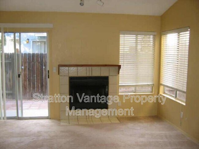 3536 E Le Marche Ave Phoenix, AZ 85032 photo 3