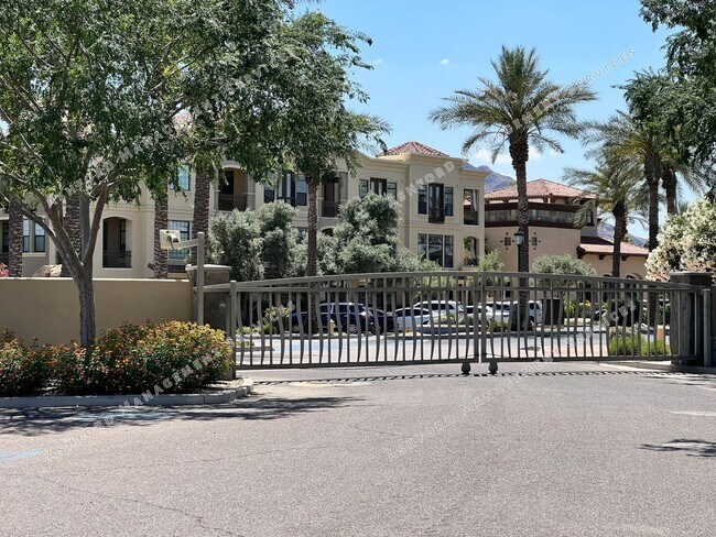 7291 N Scottsdale Rd Paradise Valley, AZ 85253 photo 2