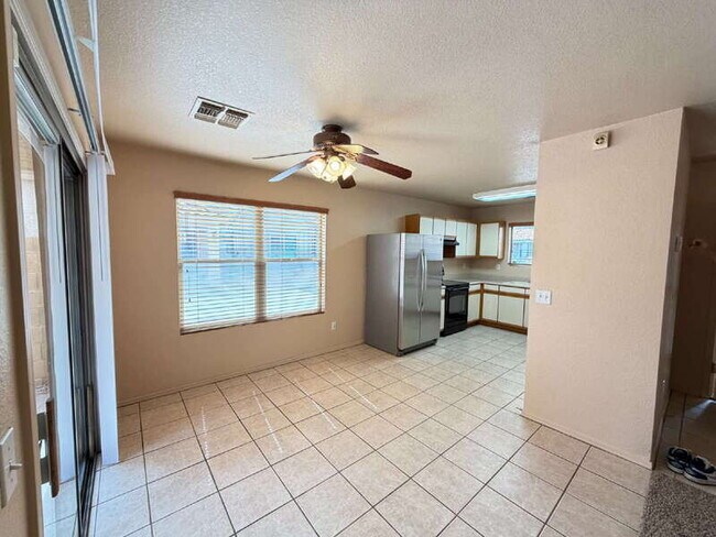 3937 S Illinois St Chandler, AZ 85248 photo 2